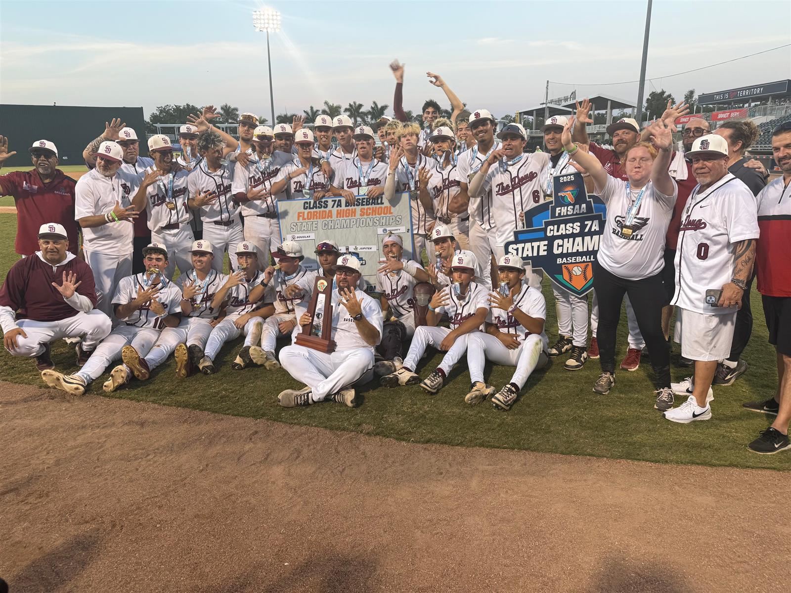 Douglas defeats Jupiter 3-2 for Class 7A state championship