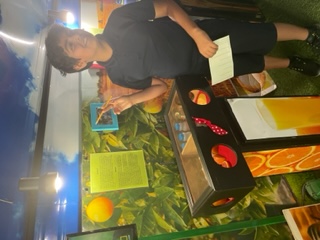 exhibit on nature bus