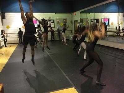 Image of Parkway MS Dancers practicing